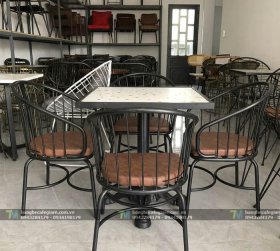 Bàn Ghế Sắt Ngoài Trời 