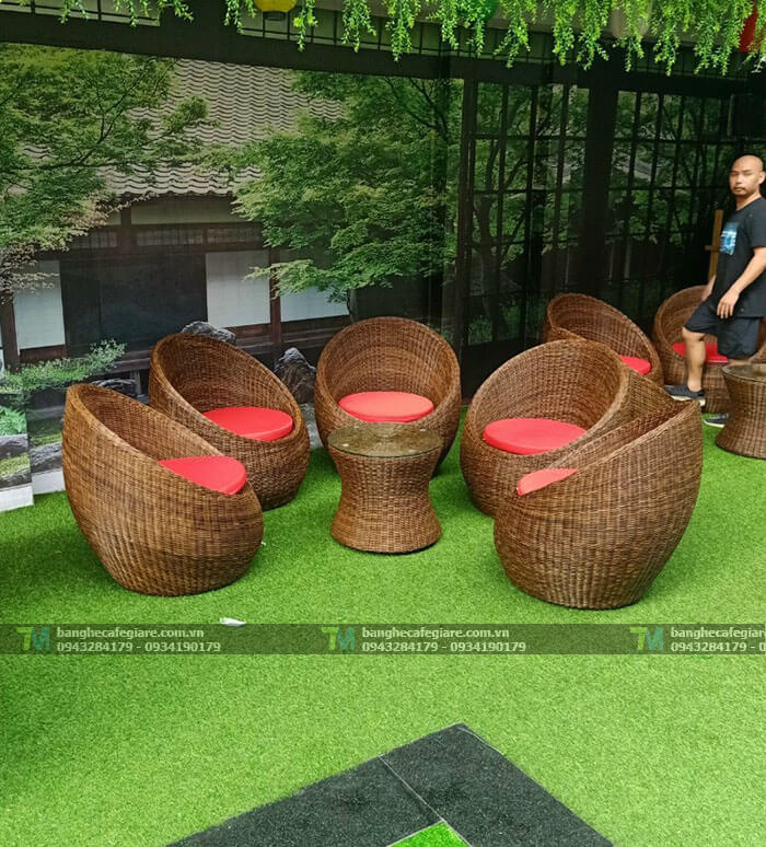 sofa-ngoai-troi-may-nhua