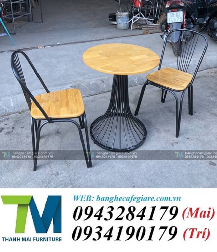ban-ghe-cafe-sat-go