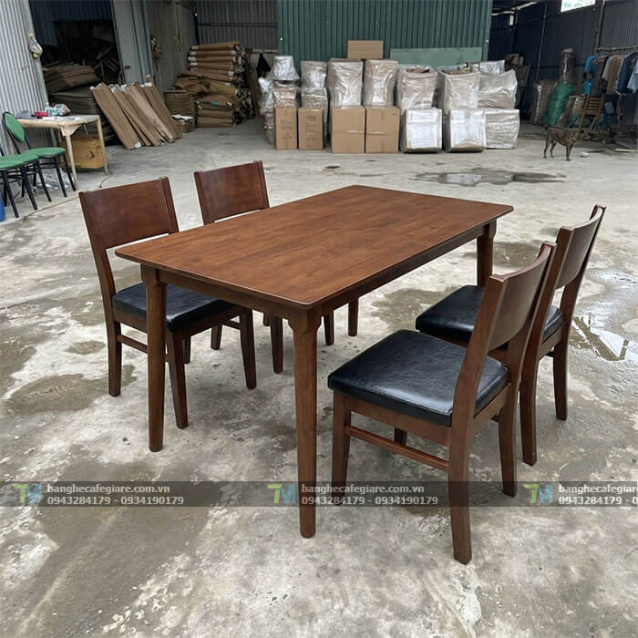 ban-ghe-go-nha-hang-quan-an-dep