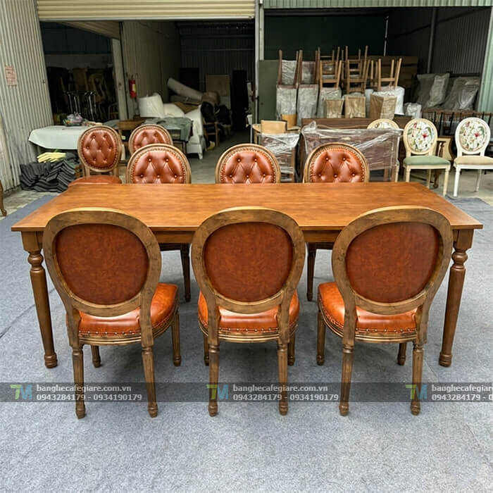 ban-ghe-go-nha-hang-phong-vip