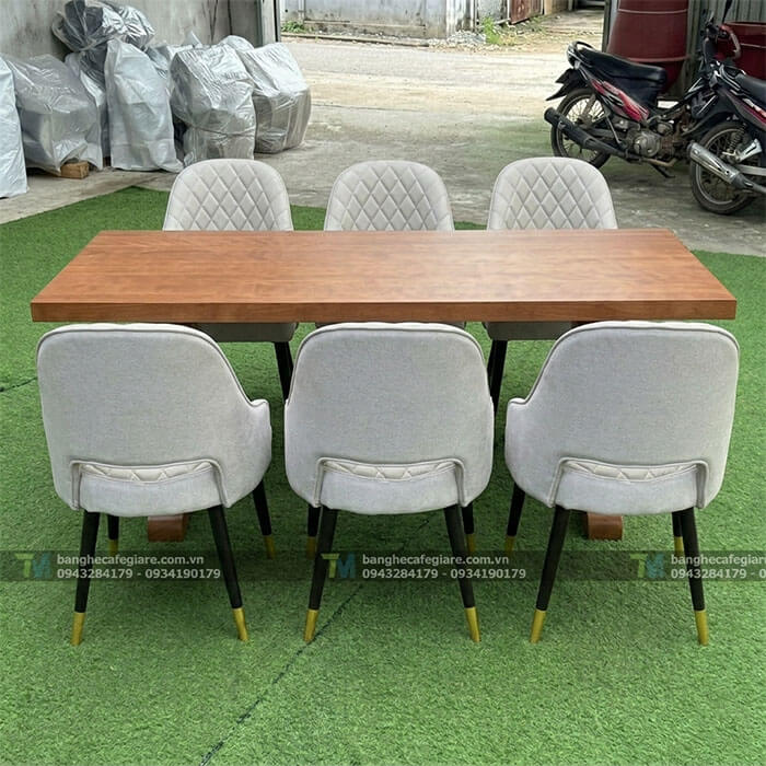 ban-ghe-nha-hang-phong-vip-mau-dep-nam-2026