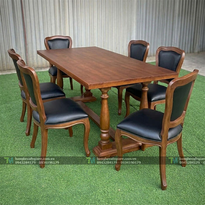 ban-ghe-nha-hang-phong-vip-co-dien