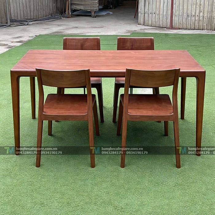 ban-ghe-nha-hang-cao-cap