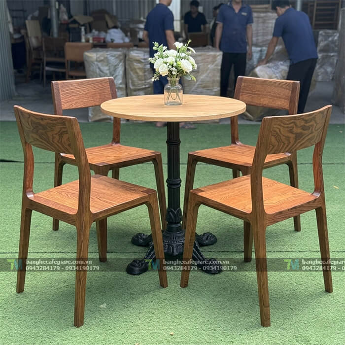 ban-ghe-cafe-go-cao-cap