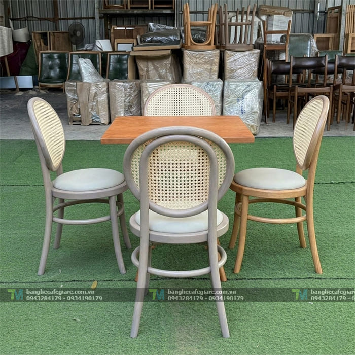 ban-ghe-cafe-go-thonet