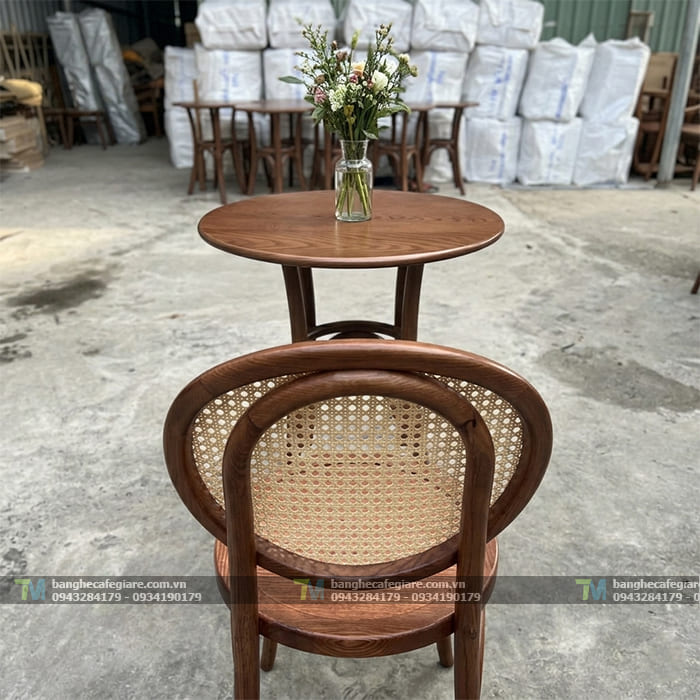 ban-ghe-cafe-go-thonet