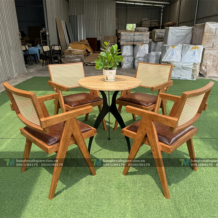 ban-ghe-cafe-go-cao-cap
