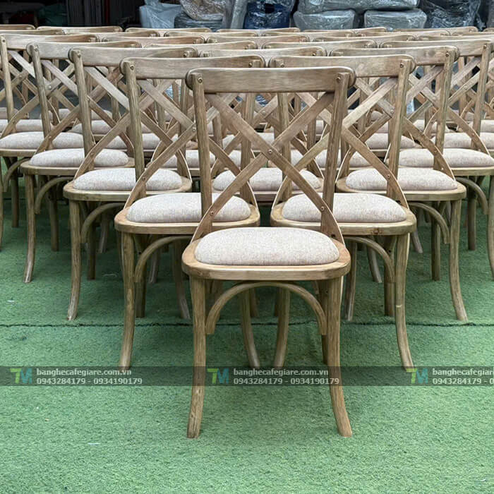 ghe-cafe-nha-hang-bistro