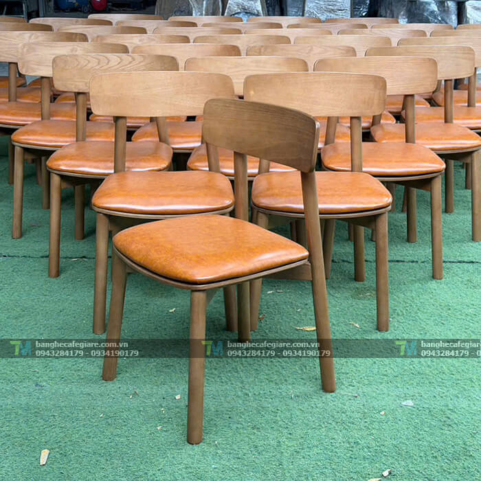 ban-ghe-cafe-go-dep-nam-2027-ghe-cafe-cross