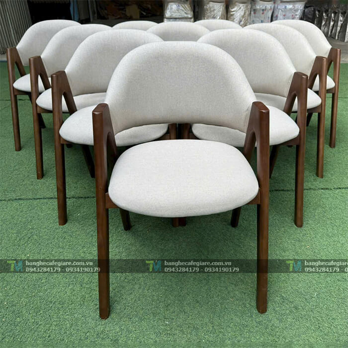 xuong-san-xuat-ban-ghe-cafe