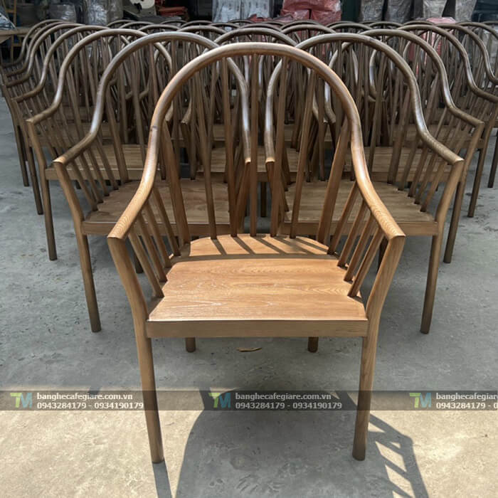 ban-ghe-cafe-go-cao-cap
