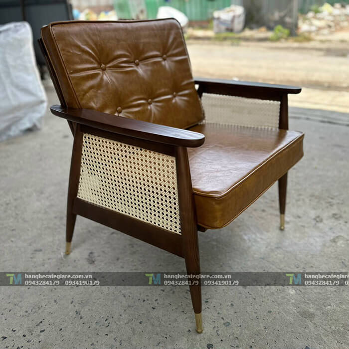 sofa-go-cafe-nadia-caned