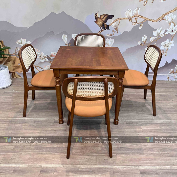 ban-ghe-nha-hang-go-tua-may