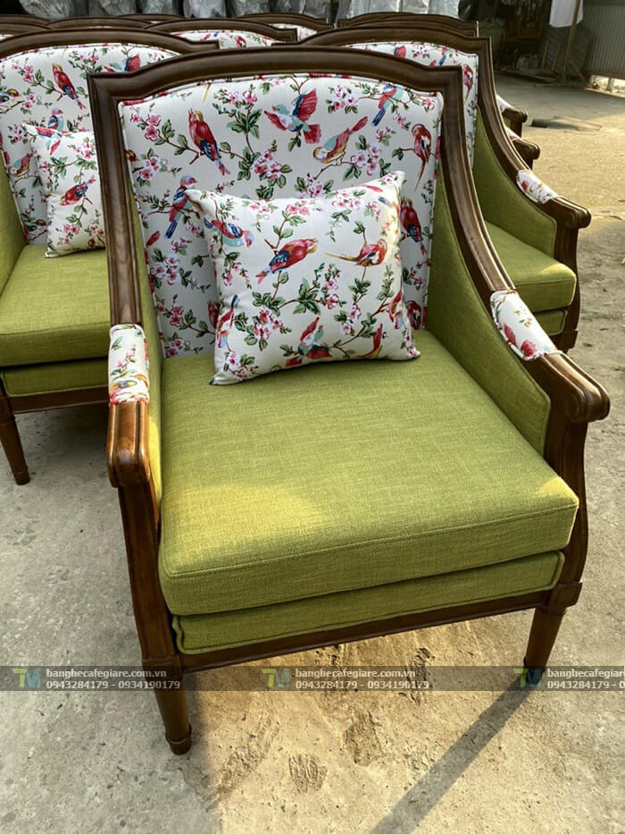 sofa-go-nha-hang-khach-san