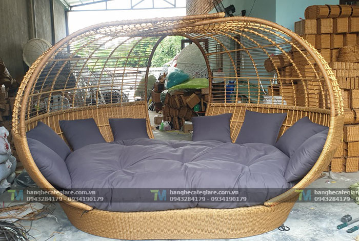 xich-du-may-nhua-trang-tri